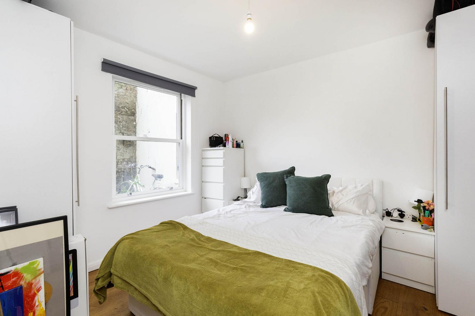 Modern recently refurbished one bed with garden in a period conversion in Camden Camden Street, Camden